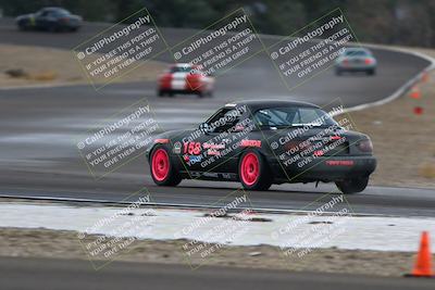 media/Nov-16-2025-CalClub SCCA (Sun) [[2975c16dfc]]/Group 4/Turn 1/